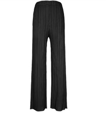 Load image into Gallery viewer, Sakura Pleated Coordinates Collection