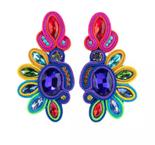 Load image into Gallery viewer, Tropical  Delight Earrings
