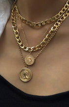 Load image into Gallery viewer, Moniq Cuban Link Necklace
