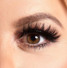 Load image into Gallery viewer, Glenda 3D Mink Lashes
